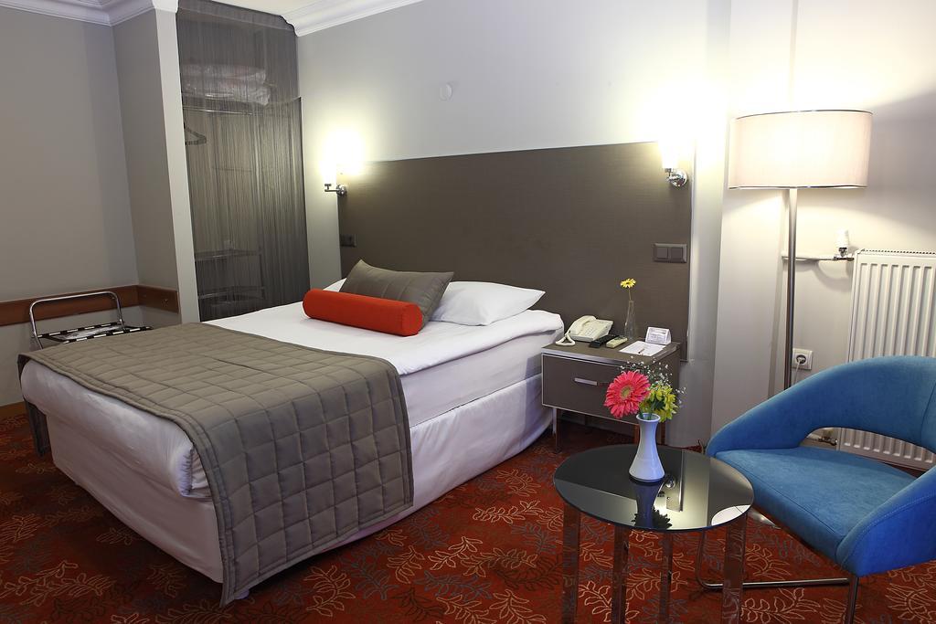 Arma Hotel Маниса Стая снимка