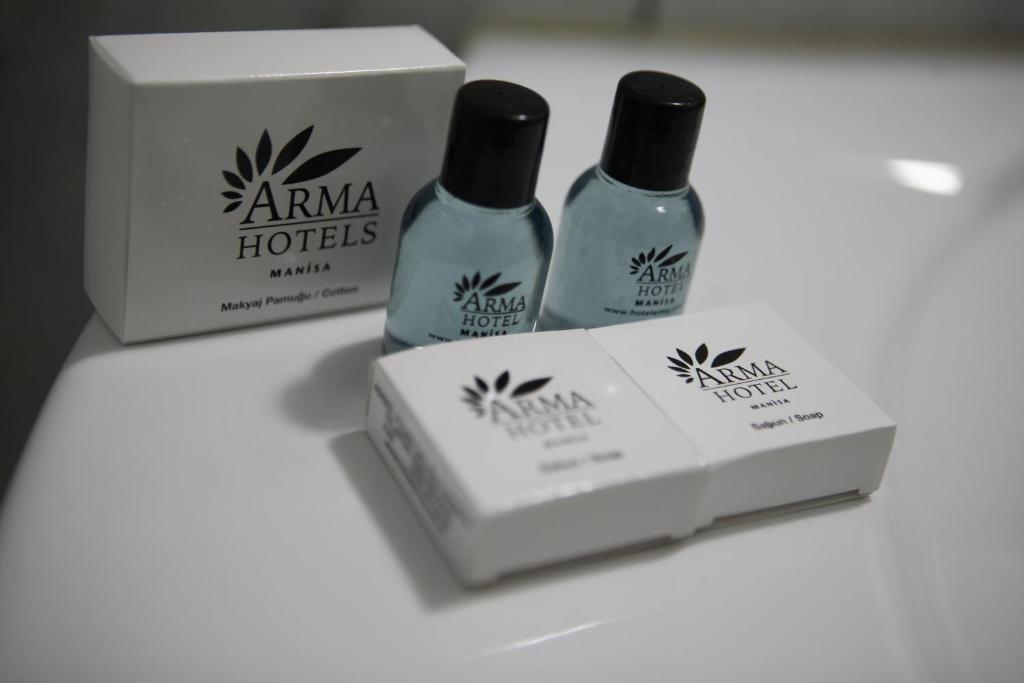 Arma Hotel Маниса Екстериор снимка